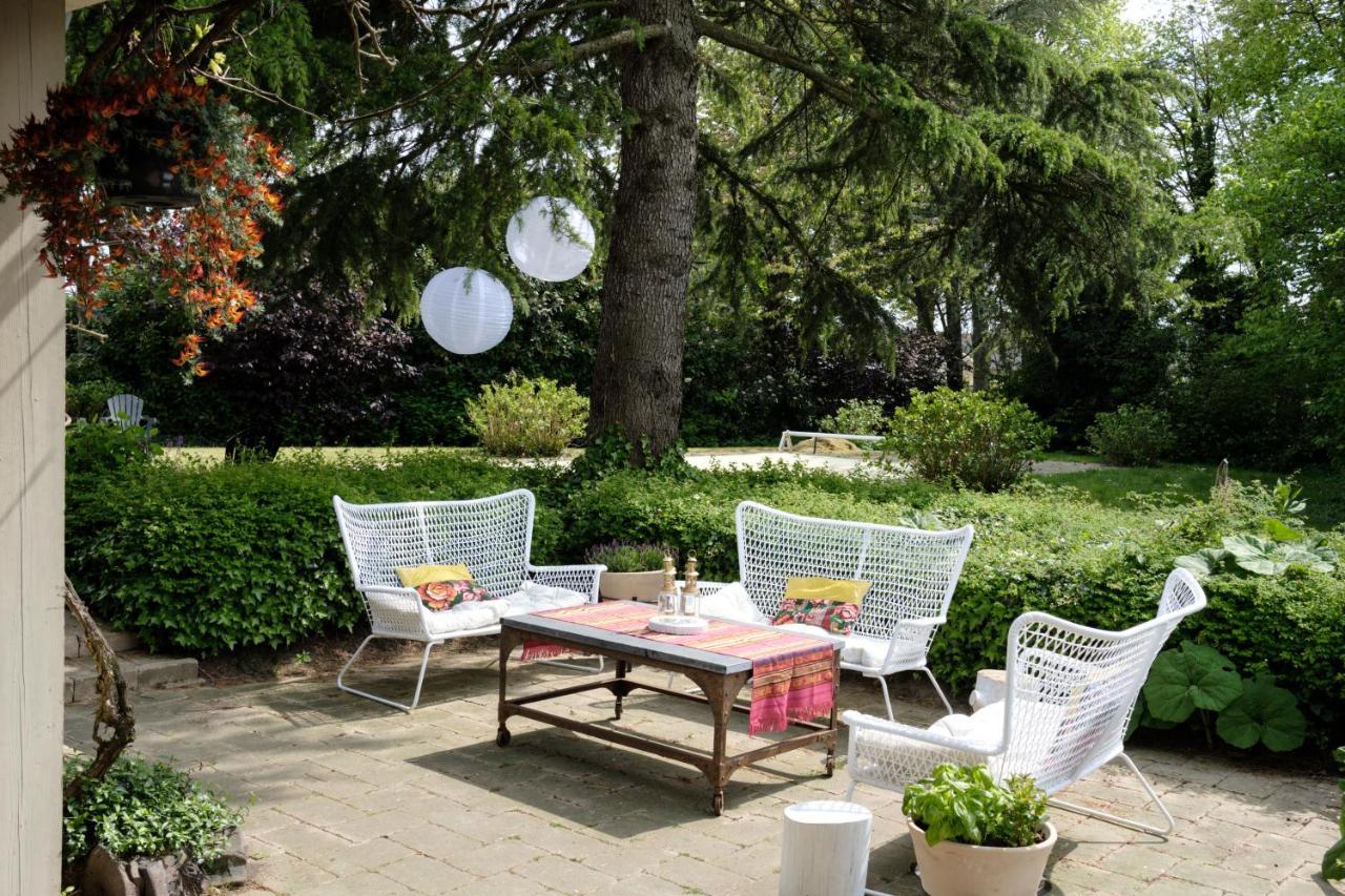Bed and Breakfast Het Opgemaakte Bed Haps Esterno foto