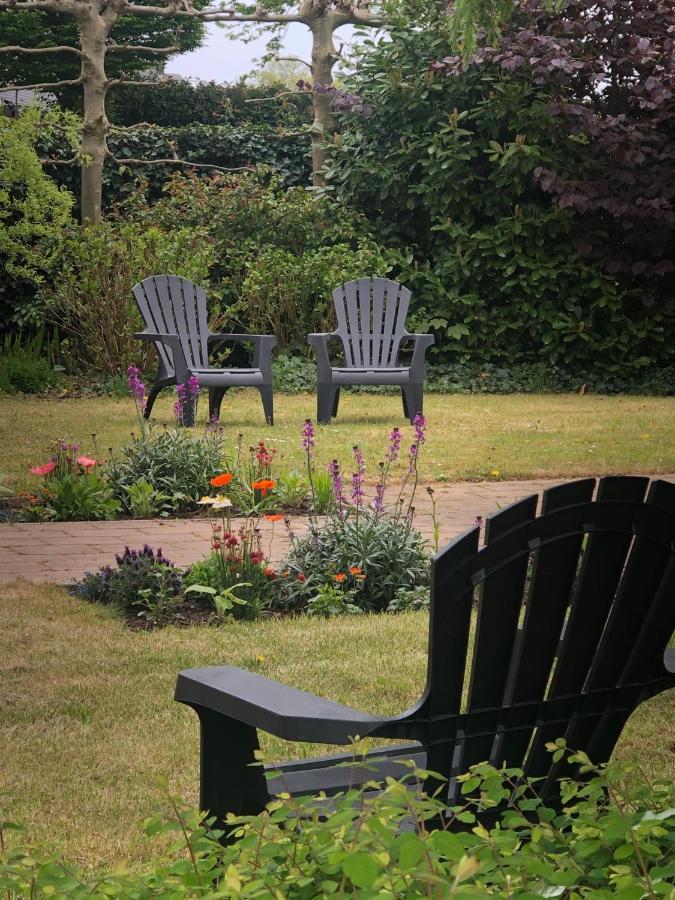 Bed and Breakfast Het Opgemaakte Bed Haps Esterno foto